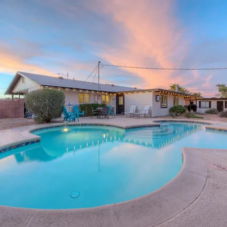 Private Home With Detached Casita - Pool & Putting Green